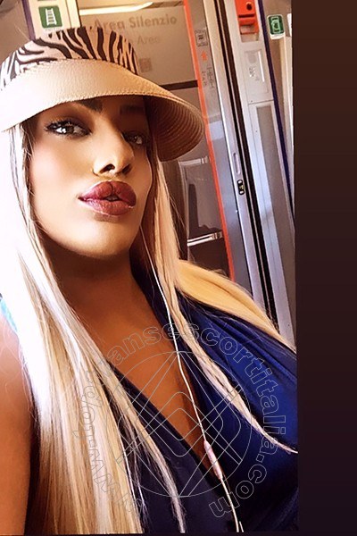 Foto selfie 25 di Ayda Gold transescort Lugano