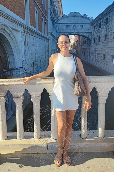 Foto selfie 36 di Kartika transescort Brescia