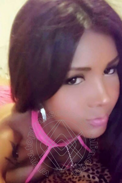 Foto selfie 92 di Thatiana Passion transescort Legnano