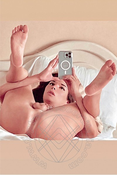 Foto selfie hot di Karla Mishelle transescort Firenze