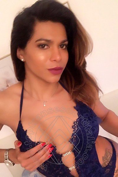Foto selfie 3 di Danyella Alves Pornostar transescort Lido Di Camaiore