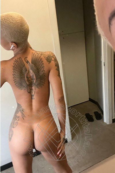 Foto selfie hot 4 di Athêna transescort Roma