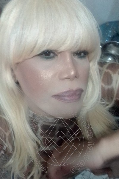 Foto selfie 653 di Nicole Vip Venturiny transescort Milano