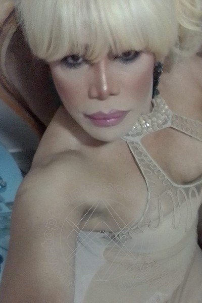 Foto selfie 647 di Nicole Vip Venturiny transescort Milano