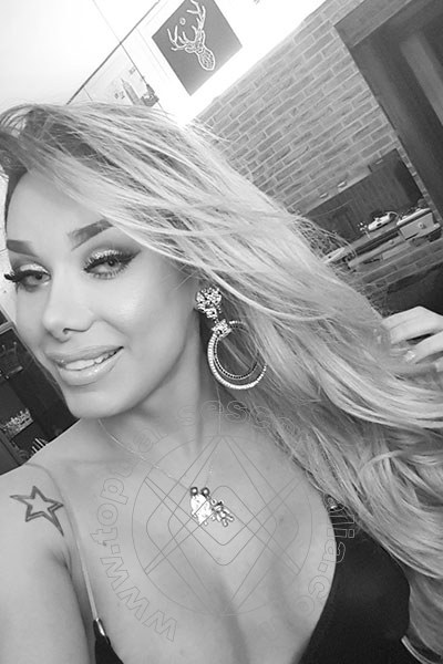 Foto selfie 122 di Kalena Rios Pornostar transescort Roma