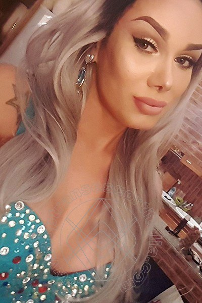 Foto selfie 86 di Kalena Rios Pornostar transescort Roma