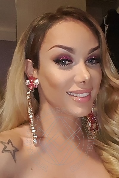 Foto selfie 79 di Kalena Rios Pornostar transescort Roma