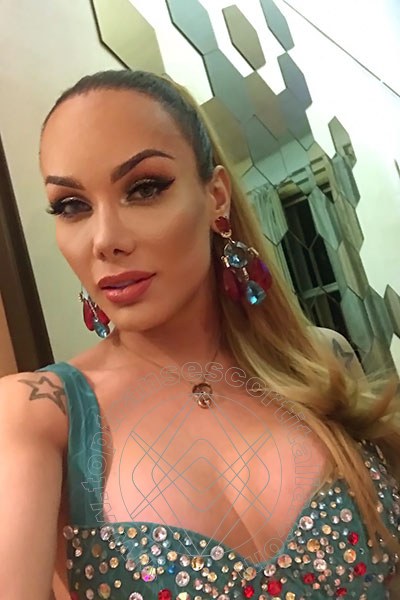 Foto selfie 35 di Kalena Rios Pornostar transescort Roma