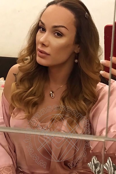 Foto selfie 33 di Kalena Rios Pornostar transescort Roma