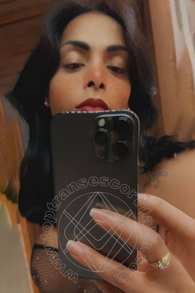 Foto selfie 4 di Aryella Liandra Ribeiro transescort Alessandria