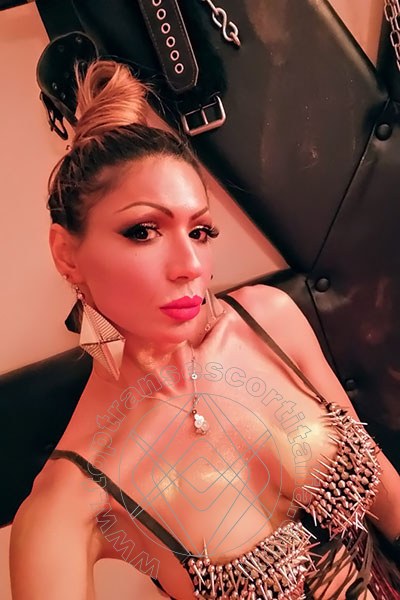 Foto selfie 37 di Imperatrice Laverr transescort Roma