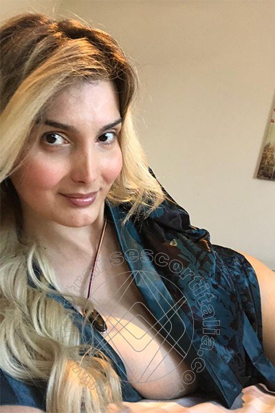 Foto selfie 49 di Sarah Herrera transescort Viterbo