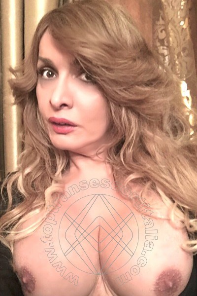 Foto selfie 76 di Nadia Grey transescort Potenza