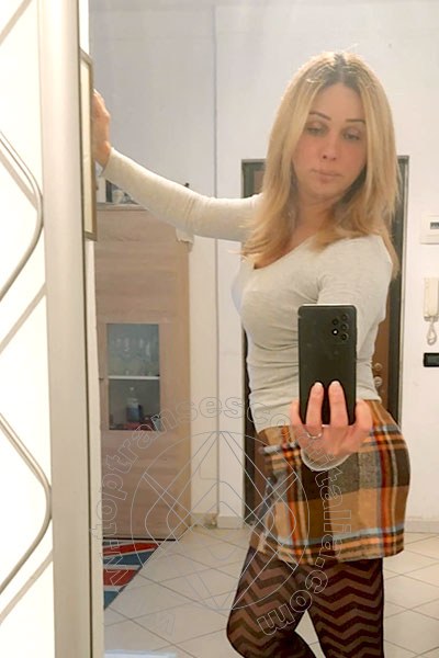 Foto selfie 38 di Karina Motta transescort Milano