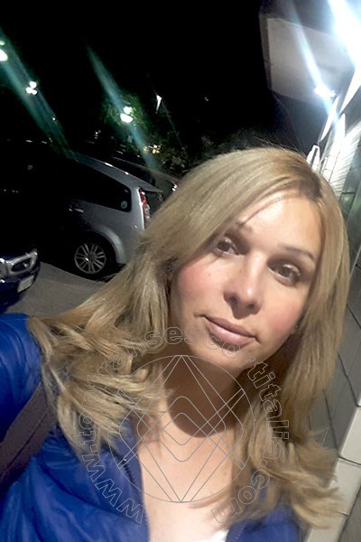 Foto selfie 35 di Karina Motta transescort Milano