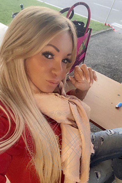 Foto selfie 130 di Pamy La Diva Stellare transescort Losanna