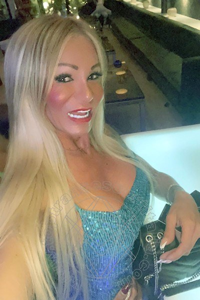 Foto selfie 129 di Pamy La Diva Stellare transescort Losanna