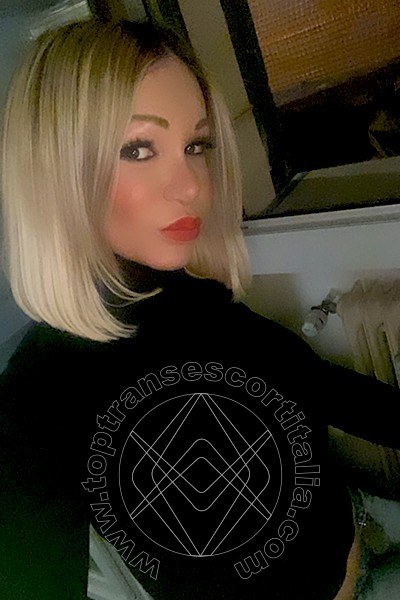 Foto selfie 43 di Pamy La Diva Stellare transescort Losanna