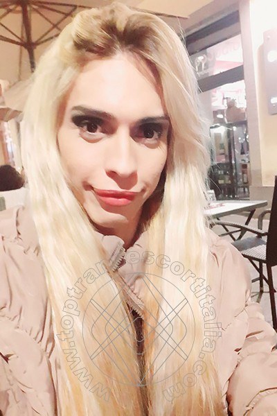 Foto selfie 27 di Amanda Sanchez transescort Asti