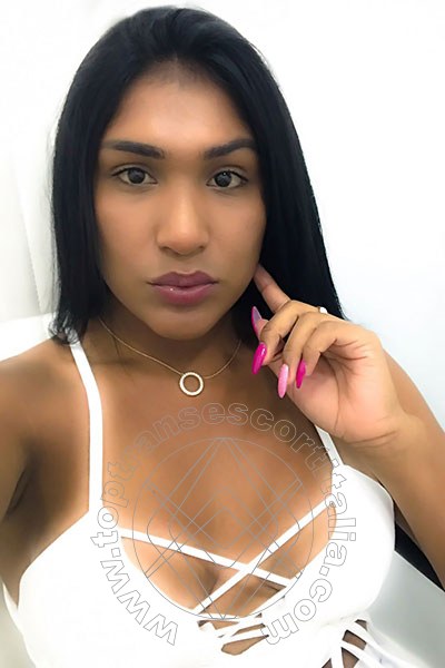 Foto selfie 16 di Pocahontas Vip transescort Cassino