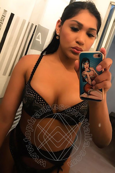 Foto selfie 48 di Miss Pocahontas transescort Siena