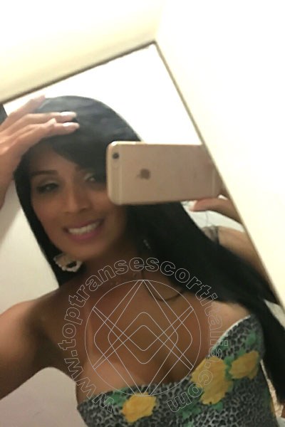 Foto selfie 21 di Carol Santos transescort Treviso