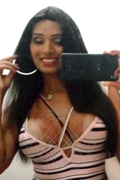 Foto selfie 14 di Carol Santos transescort Treviso