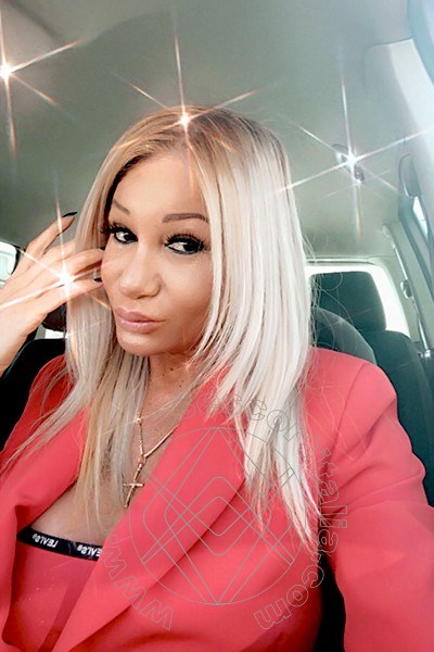 Foto selfie 441 di Pamy La Diva Stellare transescort Losanna