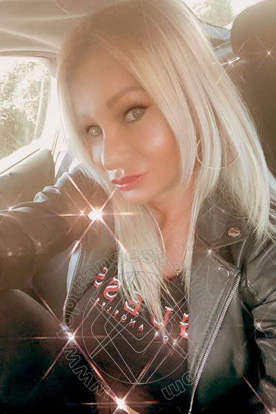 Foto selfie 445 di Pamy La Diva Stellare transescort Losanna