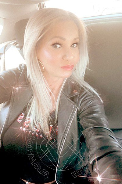 Foto selfie 447 di Pamy La Diva Stellare transescort Losanna