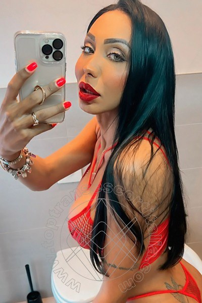 Foto selfie 33 di Thayys Castro transescort Treviso