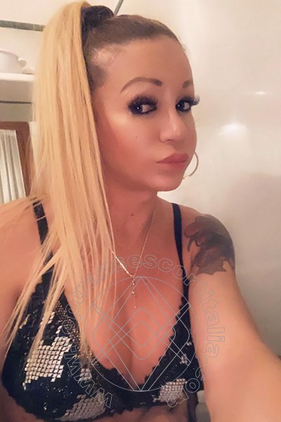 Foto selfie 503 di Pamy La Diva Stellare transescort Losanna