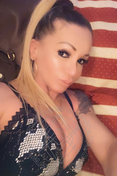 Foto selfie 493 di Pamy La Diva Stellare transescort Losanna