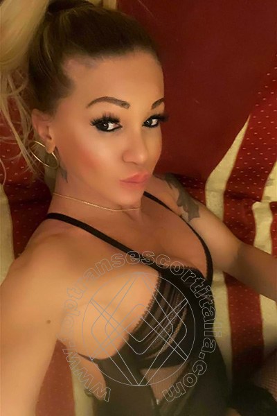 Foto selfie 485 di Pamy La Diva Stellare transescort Losanna
