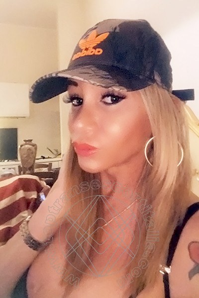 Foto selfie 525 di Pamy La Diva Stellare transescort Losanna