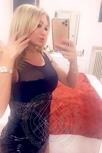 Foto selfie 524 di Pamy La Diva Stellare transescort Losanna