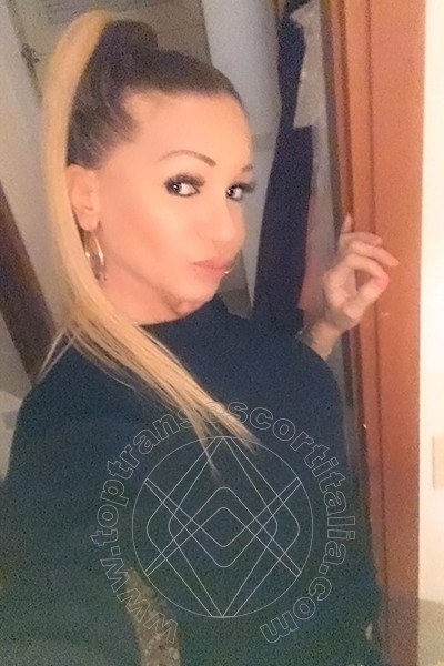 Foto selfie 506 di Pamy La Diva Stellare transescort Losanna