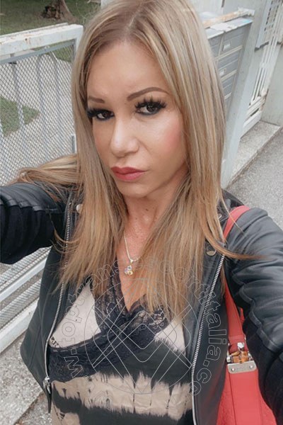 Foto selfie 734 di Pamy La Diva Stellare transescort Losanna