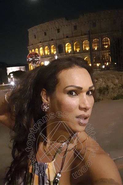 Foto selfie 22 di Jhoany Wilker Pornostar transescort Roma