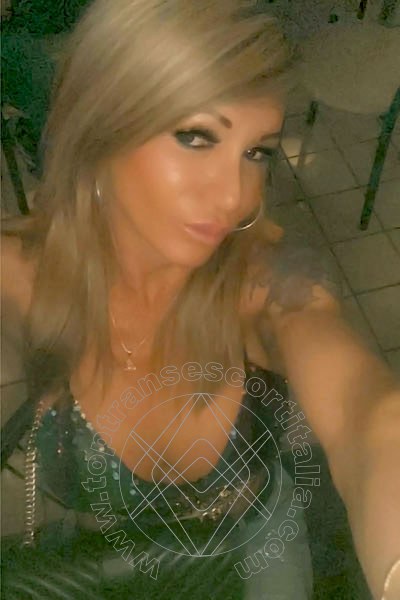 Foto selfie 753 di Pamy La Diva Stellare transescort Losanna