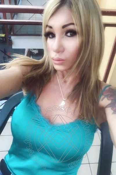 Foto selfie 812 di Pamy La Diva Stellare transescort Losanna