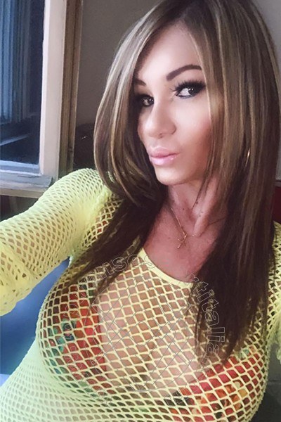 Foto selfie 865 di Pamy La Diva Stellare transescort Losanna