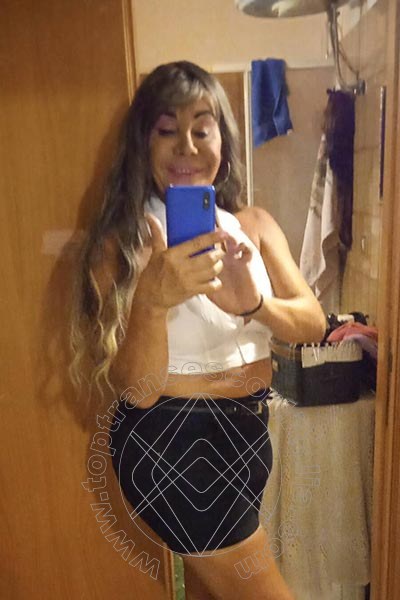 Foto selfie 1 di Claudia Bambola transescort Fermo