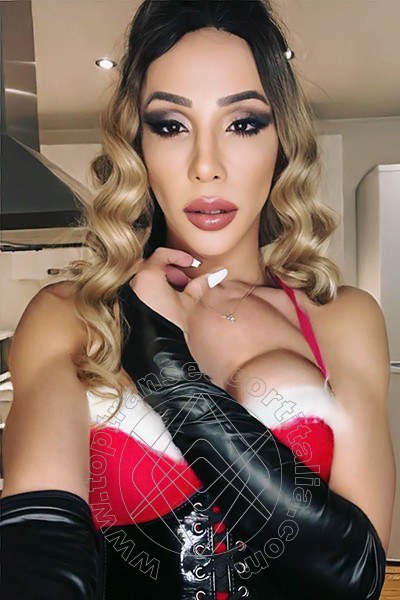 Foto selfie 17 di Paloma Veiga Pornostar Brasileira transescort Milano