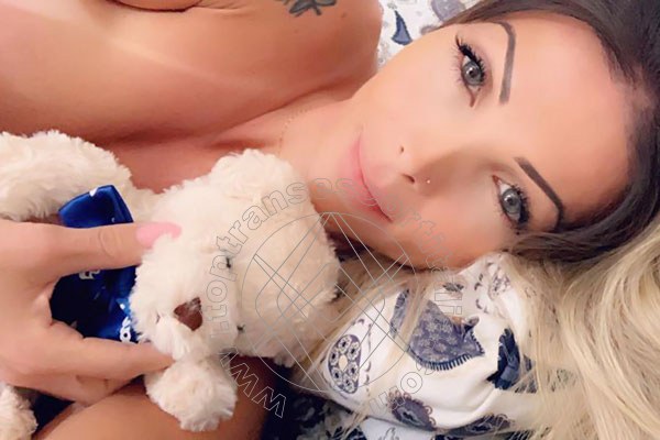 Foto selfie 55 di Carla Novaes Pornostar transescort Milano