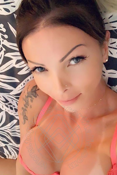 Foto selfie 49 di Carla Novaes Pornostar transescort Milano