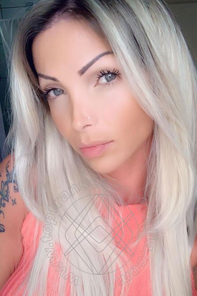 Foto selfie 47 di Carla Novaes Pornostar transescort Milano