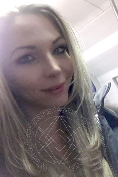 Foto selfie 129 di Laviny Albuquerque Pornostar transescort Legnano