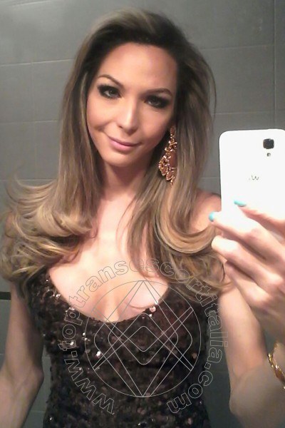 Foto selfie 121 di Laviny Albuquerque Pornostar transescort Legnano