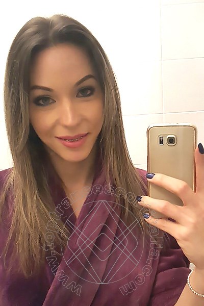 Foto selfie 98 di Laviny Albuquerque Pornostar transescort Legnano
